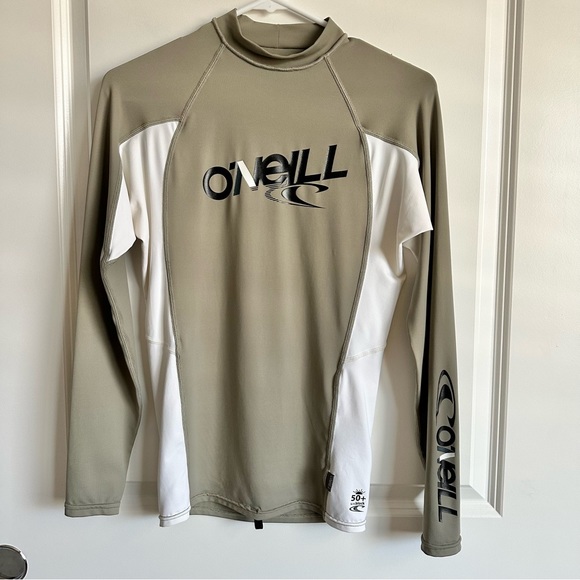 O’Neill Rashguard - Picture 2 of 7